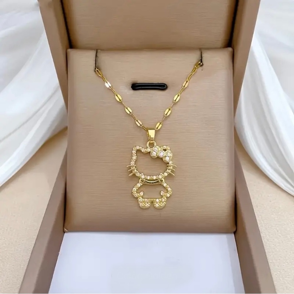 Gold Plated Hello Kitty Pendant Necklace – Crystal Outline Charm